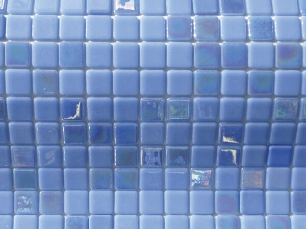 Mozaic de sticlă LU-40 Regulus MIX, din colecția Luminiș de Reviglass.