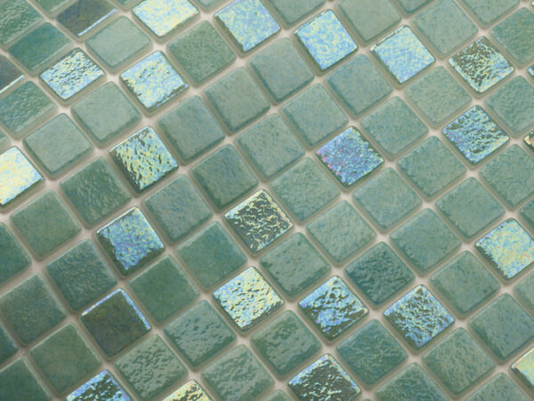 Mozaic de sticlă MIX IRIS INDO, din colecția MIX IRIS de Reviglass.