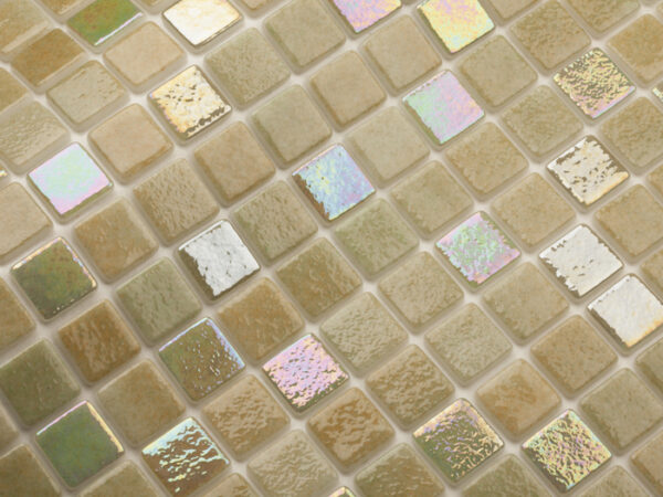 Mozaic de sticlă MIX IRIS SENA, din colecția MIX IRIS de Reviglass.